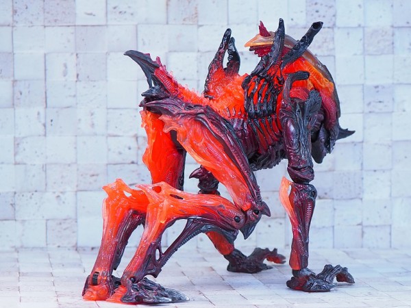 NECA ライノエイリアン レビュー : おもちゃの巣（玩具レビュー）