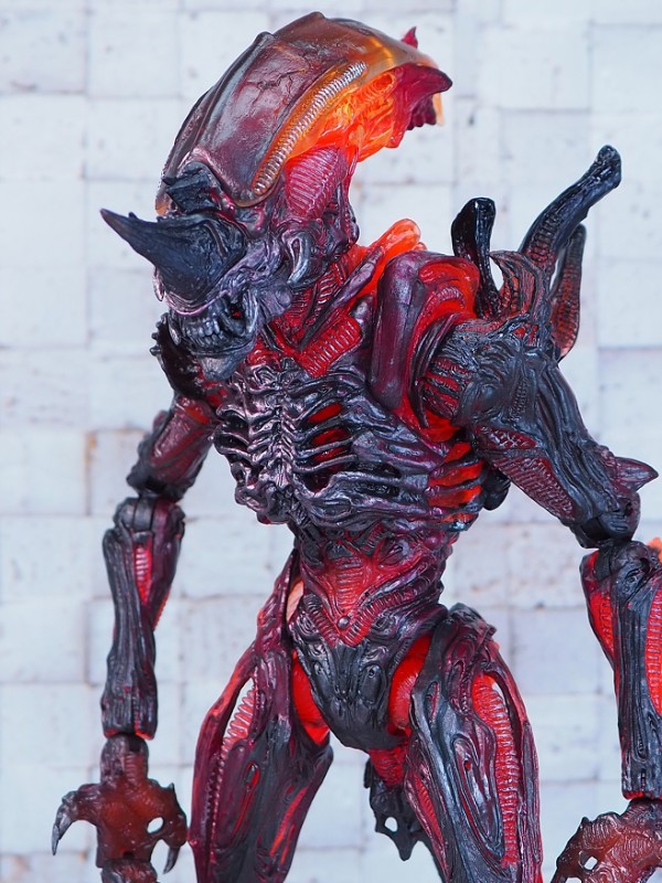 NECA ライノエイリアン レビュー : おもちゃの巣（玩具レビュー）