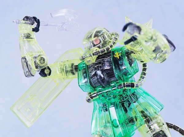 MG クリスタルバージョン シャア専用ザク II & ＆ザクⅡ＆ガンダムセット MG ザクII クリスタルバージョン レビュー : おもちゃの巣（玩具