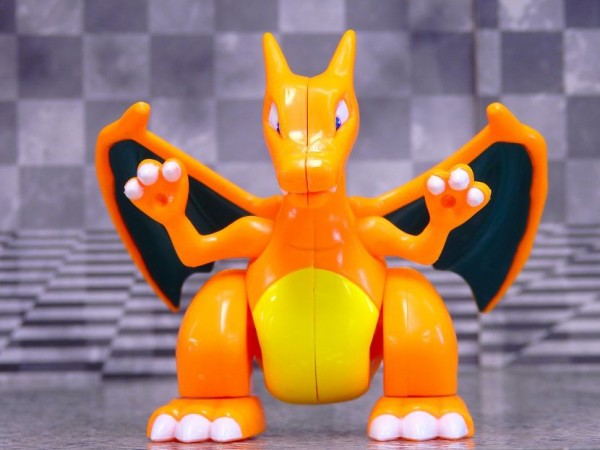 トミー プラモン リザードン レビュー : おもちゃの巣（玩具レビュー）