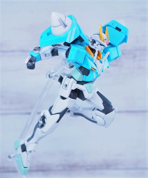 HG ダブルオーガンダム GUNPLA 00 10th ANNIVERSARY Ver. レビュー : おもちゃの巣（玩具レビュー）