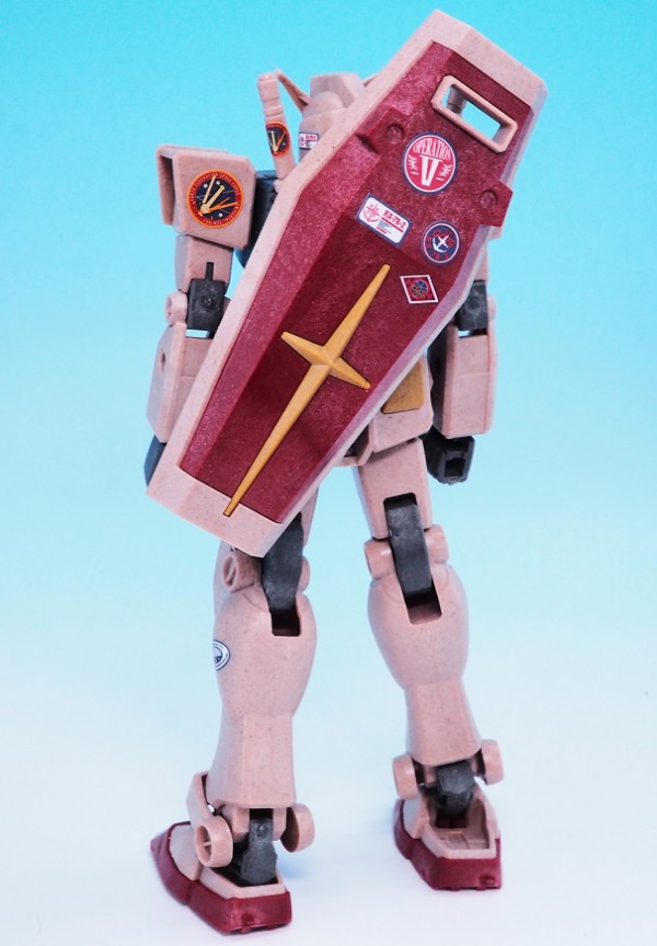 EG RX-78-2 ガンダム ヴィンテージカラー レビュー : おもちゃの
