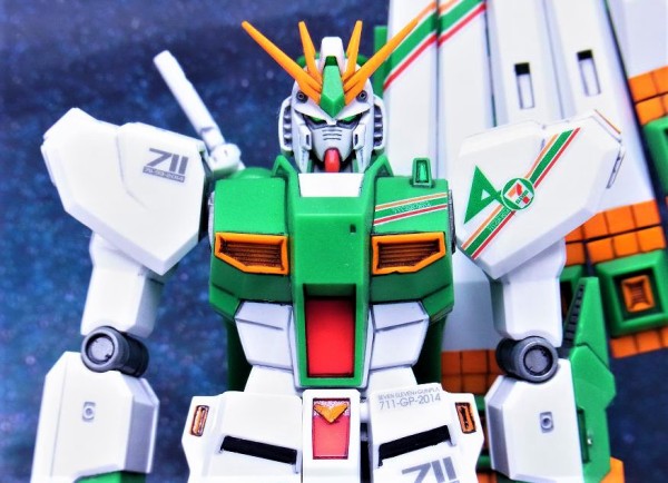 HGUC νガンダム Ver.GFT セブンイレブンカラー レビュー