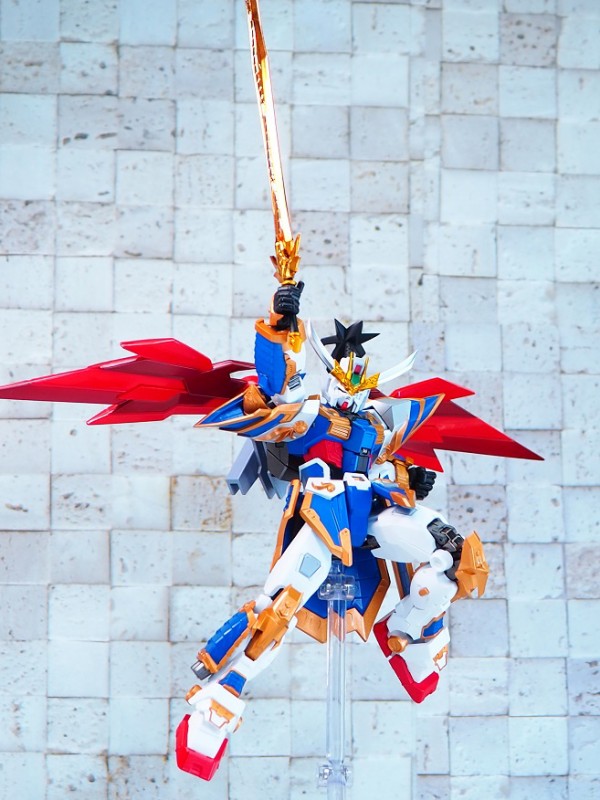 バンダイ L ROBOT魂 劉備ガンダム（リアルタイプVer.) Amazon.co.jp: METAL ROBOT魂＜SIDE MS＞劉備ガンダム（リアル