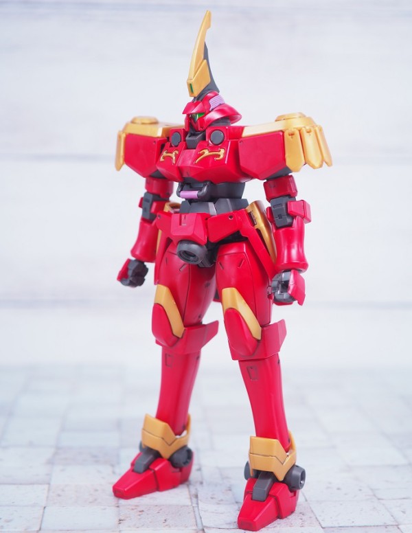 HG レオス、レオール、レオン　星屑の三騎士セット　完成品 星屑の三騎士「HGAC レオス」を製作!! 優雅な機体らしさを強調