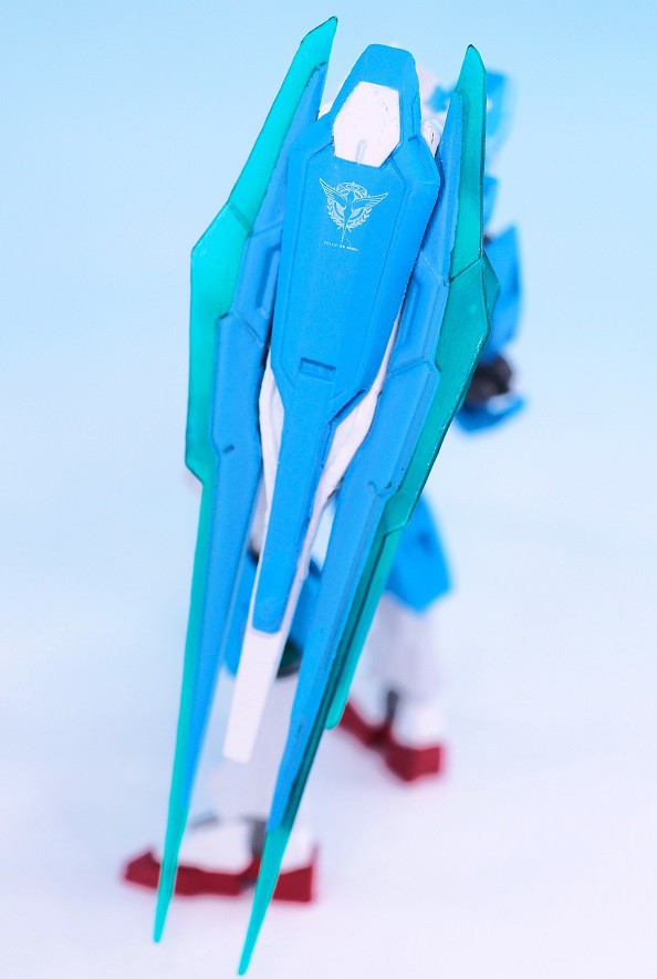 FW GUNDAM STANDart:10 ダブルオークアンタ レビュー : おもちゃの巣