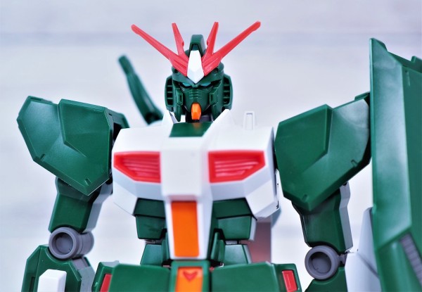 EG νガンダム セブンイレブン限定カラー レビュー : おもちゃの