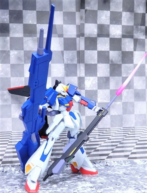 青色 フィギュア 腕組み ポーズ バンプレスト アメイジングポーズフィギュア Zガンダム レビュー