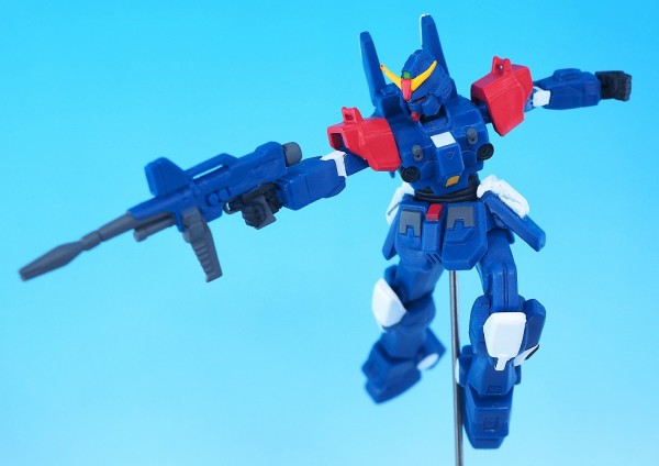 バンプレスト 組立式ディスプレイモデル ブルーディスティニー2号機