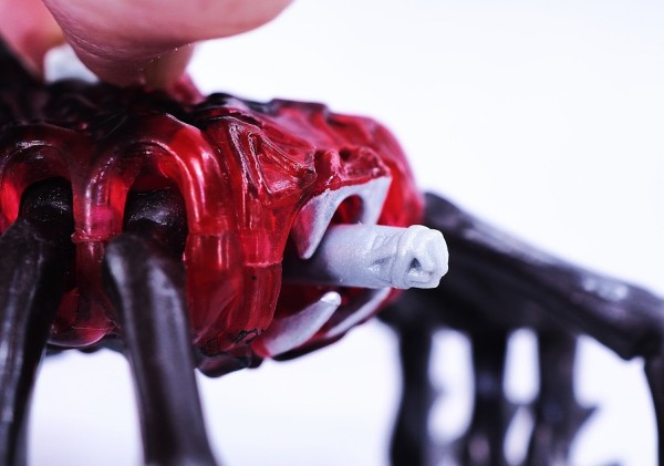 Kenner クイーンフェイスハガー（Queen Face Hugger）レビュー