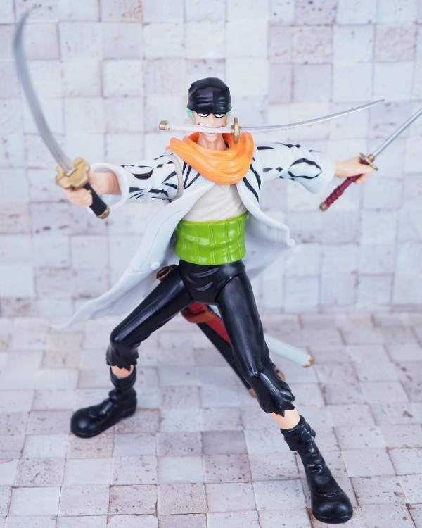 マテル ワンピース Pi Ripz ゾロ レビュー : おもちゃの巣（玩具レビュー）