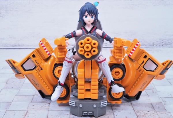ダイソー 重武装合体ロボット ミキサーカー レビュー : おもちゃ