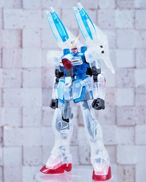 HGUC Vダッシュガンダム クリアカラーVer. レビュー : おもちゃの巣