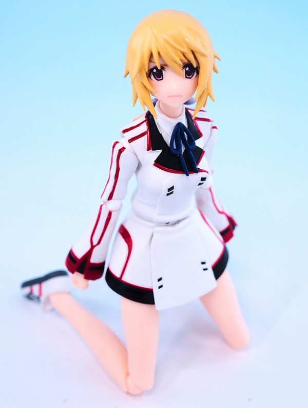 AGP 篠ノ之箒(制服Ver.)＋シャルロット・デュノア（制服ver.） バンダイ AGP シャルロット・デュノア（制服ver.） レビュー