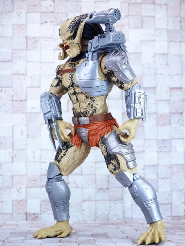 ラナード ジャイアントプレデター レビュー : おもちゃの巣（玩具