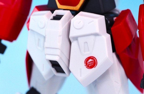GUNDAM UNIVERSE ウイングガンダムゼロ Pizza Hut Edition レビュー