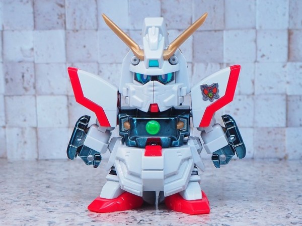 ✨入手困難 絶版品 未組立✨ 元祖 SD ガンダム シャイニングガンダム 元祖SDガンダム シャイニングガンダム レビュー : おもちゃの巣（玩具