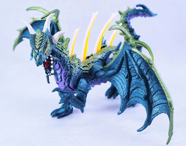 レイコー((入手困難))ブランデー龍ボトル(ドラゴン)干支ボトル７５０ml Kenner ドラゴンハート レイザーソーンドラゴン (Razorthorn