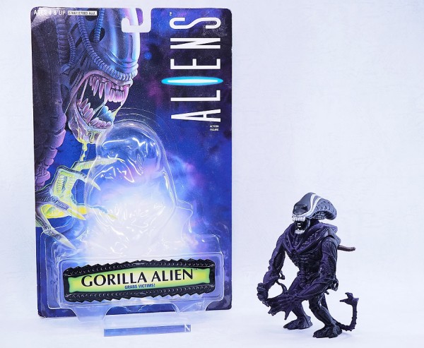 ALIENS Gorilla Alien & Bull Alien フィギュア 1201: Gorilla Alien | The Figure In Question