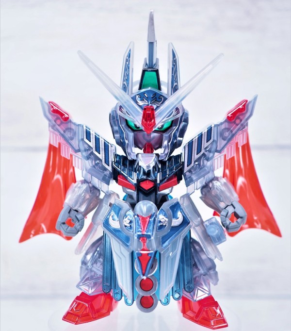 SDガンダム　王冠　希少品 SDW HEROES シーザーレジェンドガンダム クリアカラーver. レビュー