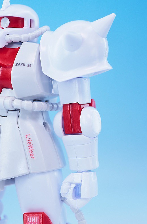 HG ザクⅡ ユニクロカラー レビュー : おもちゃの巣（玩具レビュー）