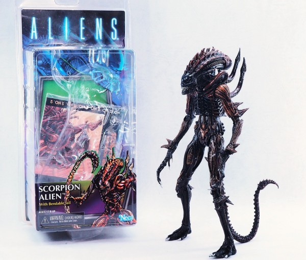 ネカ　neca スネークエイリアン　スコーピオンエイリアン Amazon.com: ネカ エイリアン 7インチ アクションフィギュア シリーズ