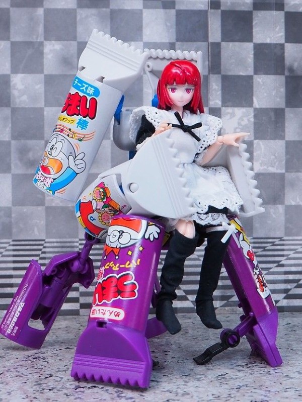 マルカ 超絶合体駄菓神うまい棒ロボ レビュー : おもちゃの巣（玩具