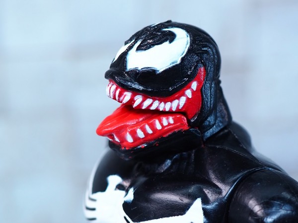 トイビズ スパイダーマン ヴェノム レビュー : おもちゃの巣