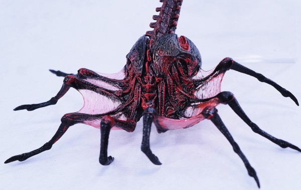 NECA クイーンフェイスハガー : おもちゃの巣（玩具レビュー）
