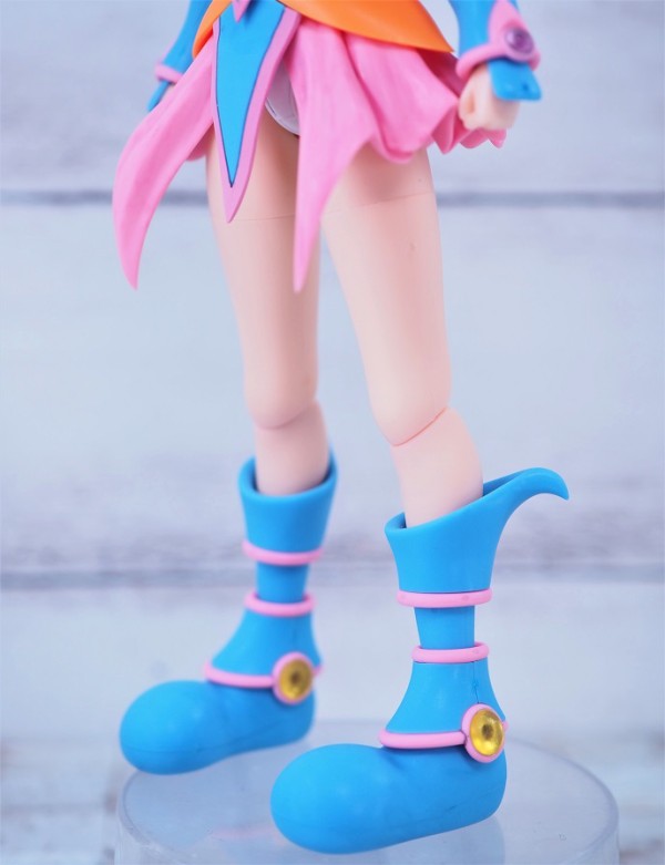コトブキヤ クロスフレーム・ガール ブラックマジシャンガール
