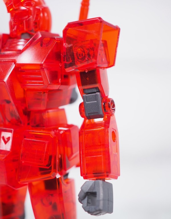 EG RX-78-2 ガンダム [クリアレッド] レビュー : おもちゃの巣