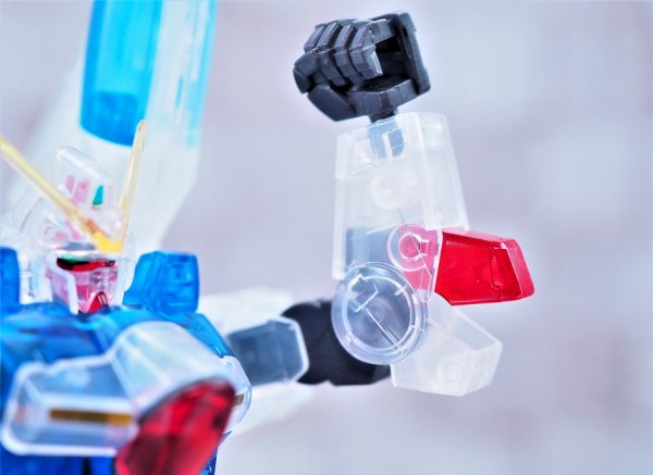 HGUC Vダッシュガンダム クリアカラーVer. レビュー : おもちゃ