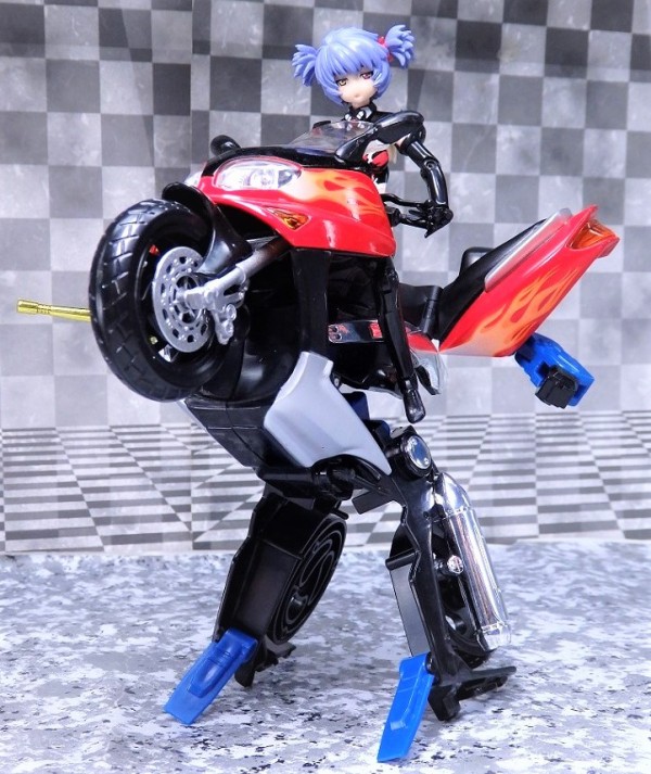 早川玩具 チェンジスクーターロボ 炎神 レビュー : おもちゃの巣（玩具