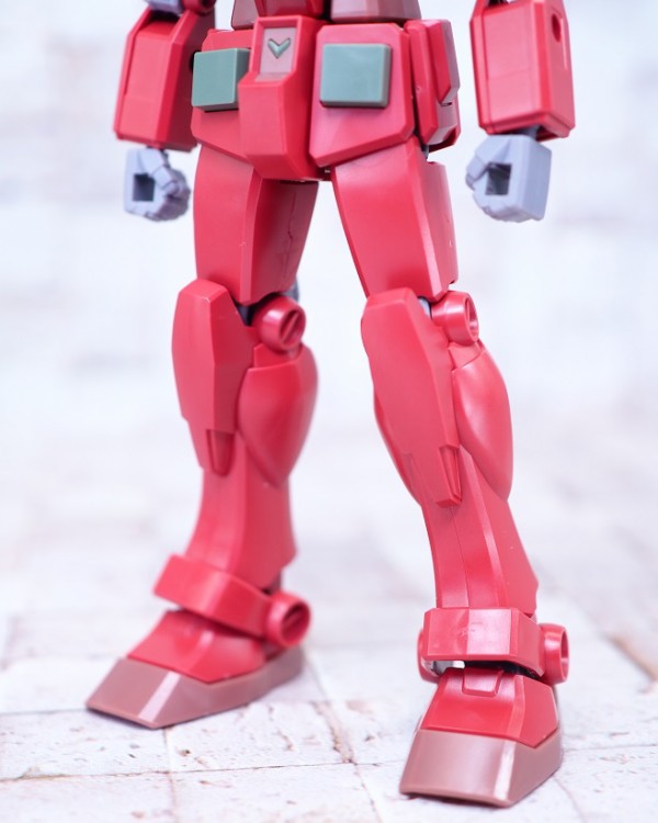 ガンプラ入りラウンドBOX EG RX-78-2 ガンダム クリスマスカラー
