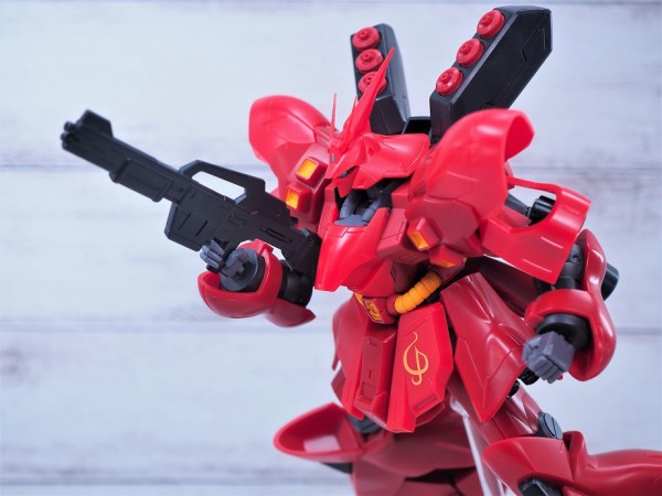 GUNDAM UNIVERSE サザビー レビュー : おもちゃの巣（玩具レビュー）