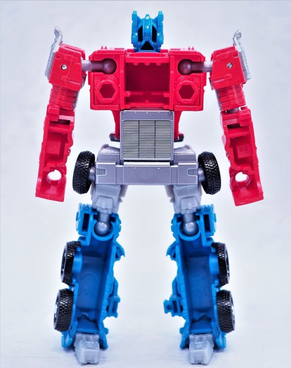 希少　トランスフォーマー　ザ・チェイスThe Chase オプティマスプライム ROBOSEN ロボセン フラグシップオプティマスプライム CV: 玄田