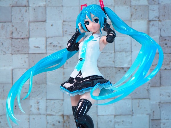 新品未開封　Figure-riseLABO　ホシノ・フミナ 初音ミク セット Amazon | フィギュアライズラボ ガンダムビルドファイターズ