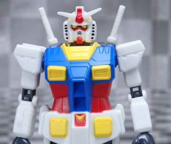 マイクロボッツ RX-78-2 ガンダム レビュー : おもちゃの巣