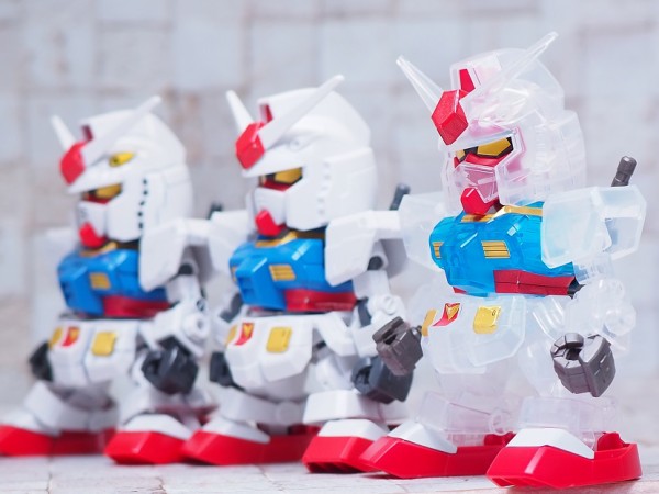SDガンダム EXスタンダード ガンダム ソリッドクリア レビュー : おもちゃの巣（玩具レビュー）