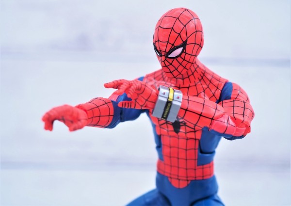 東映版スパイダーマン」“マーベル・レジェンド”よりアクション
