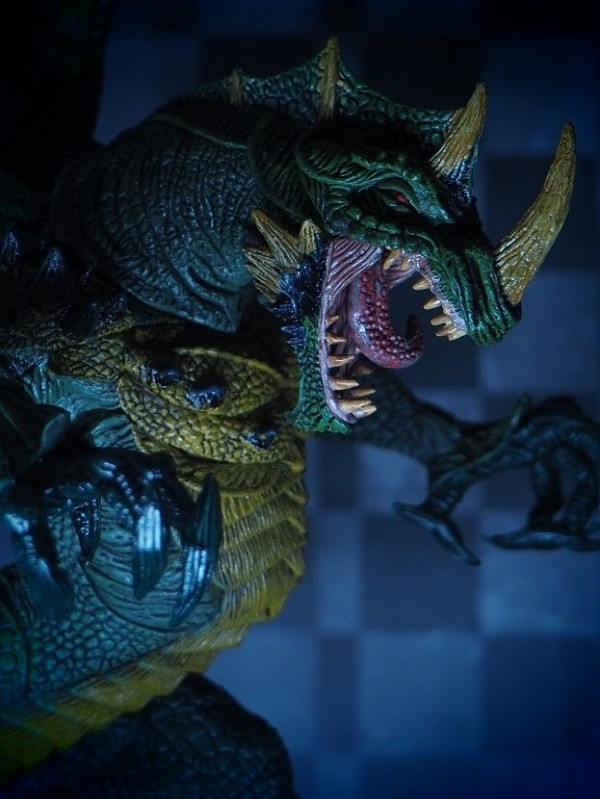 マクファーレンドラゴン8 バーサーカードラゴン クラン6
