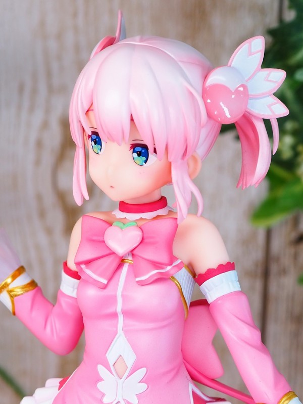 コトブキヤ 千代田桃 1/7スケールフィギュア ジト目顔パーツ付き TVアニメ『まちカドまぞく』千代田桃【特典付き】 / MEDICOS