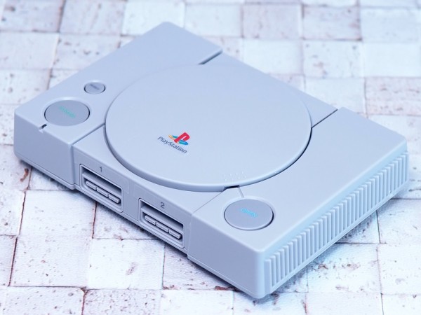 PlayStation - バンビ９９９様 maxresdefault.jpg