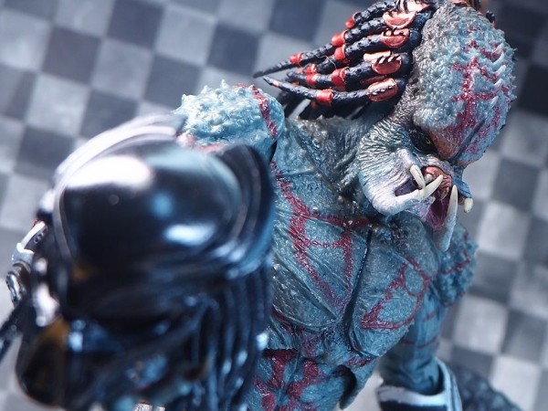 NECA アーマード アサシン・プレデター レビュー : おもちゃの巣