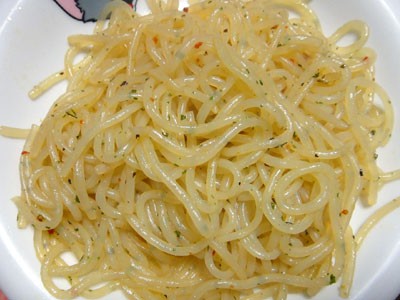 こんにゃくパスタ ペペロンチーノ すな風呂