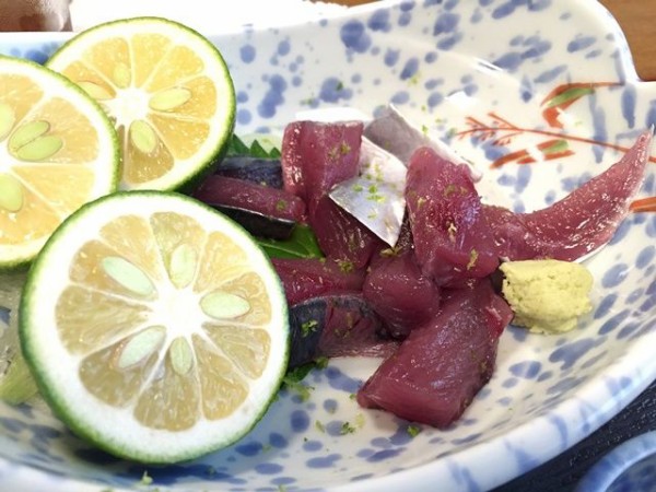 須崎のランチ 今の時期だけのお楽しみ 旬のメジカがお昼に食べられる 喜楽 の新子定食 須崎市南古市町 元 高知県須崎市地域おこし協力隊の過去ブログ