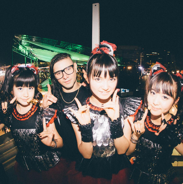 Babymetal Skrillexだけど何か質問ある 今 大評判のbabymetalに海外誌がインタビュー 海外の反応 Babymetal の使徒