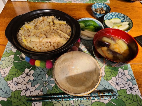 雑記帳 真竹の筍ご飯 烟霞淡泊