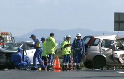 北関東自動車道 逆走車による正面衝突事故発生 ドリフト動画およよやま