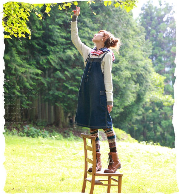 ゆったりチュニックワンピース コーデの幅が広がるおしゃれデニムワンピース 妊婦さんも着れます ゆったりチュニックワンピース 気になるお腹周りもカバーしちゃう秋冬コーデ 妊婦さんにも人気